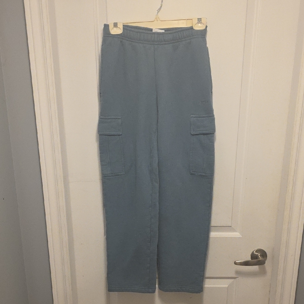 Aritzia Cozy Sweatfleece Mega Cargo™ Sweatpant Size XS